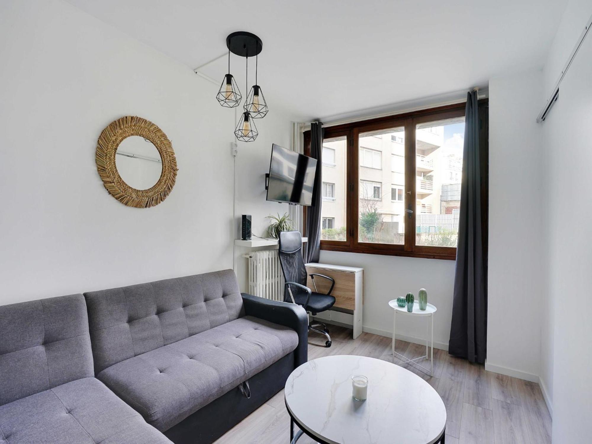 Apartment Charming 1bdr 2p 15th Exhibition Centre
